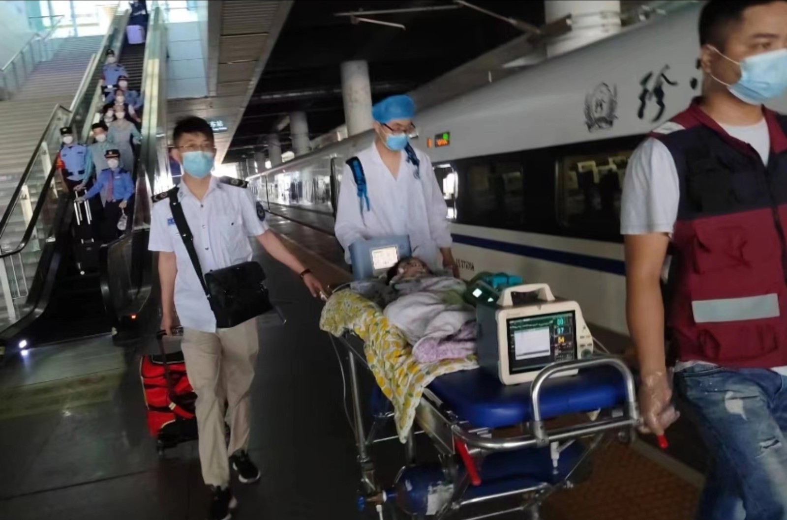 南阳高铁转运公司